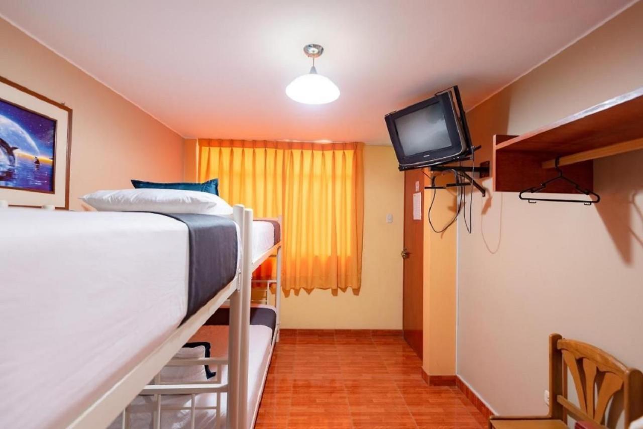 Hotel Savoy איקה מראה חיצוני תמונה