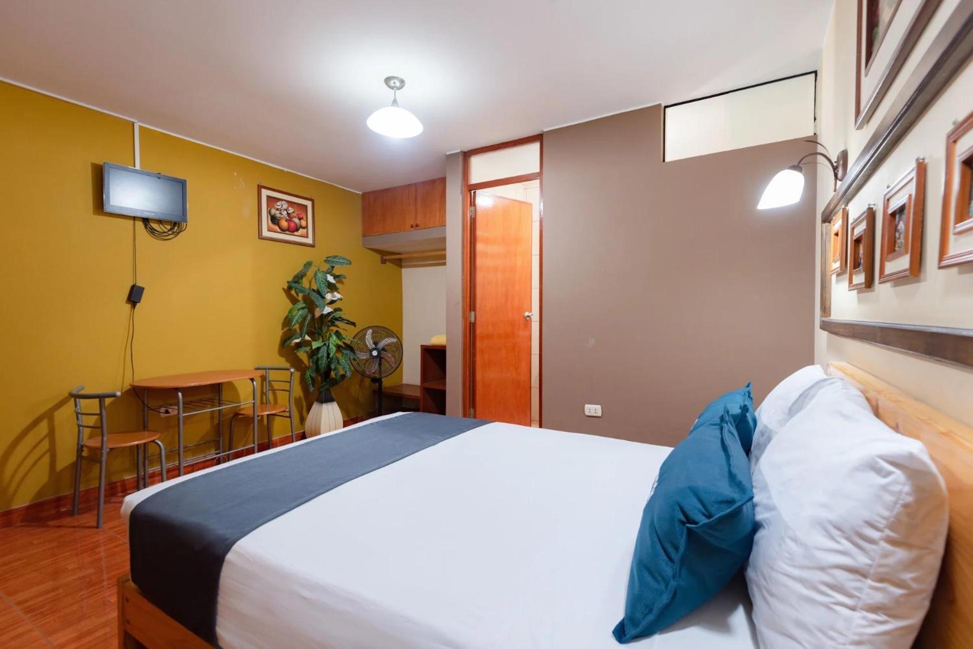Hotel Savoy איקה מראה חיצוני תמונה